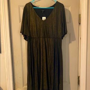 Elegant shimmery gold Dress